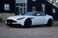 ASTON MARTIN DB11
