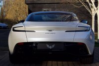 ASTON MARTIN DB11