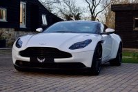 ASTON MARTIN DB11