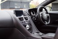 ASTON MARTIN DB11