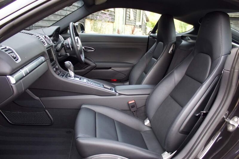 PORSCHE CAYMAN
