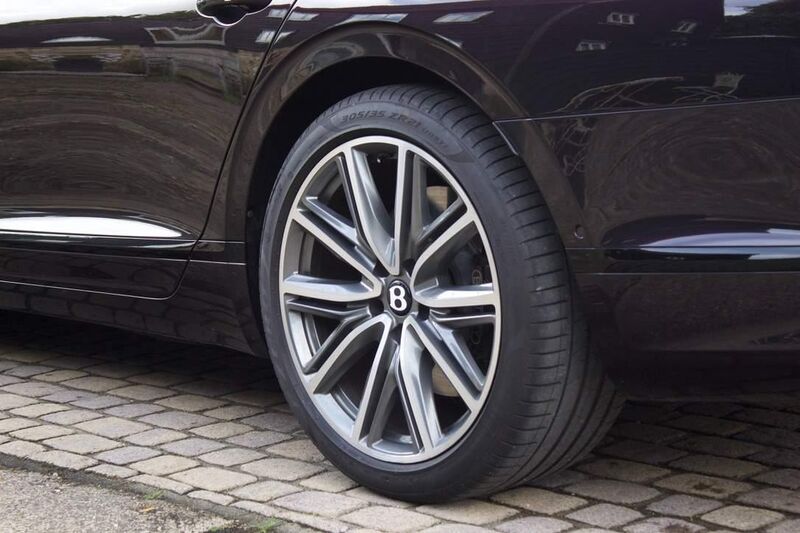 BENTLEY FLYING SPUR