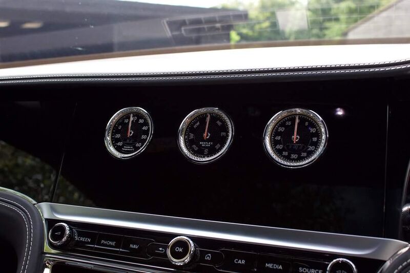 BENTLEY FLYING SPUR
