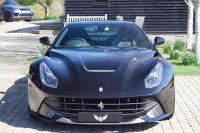 FERRARI F12