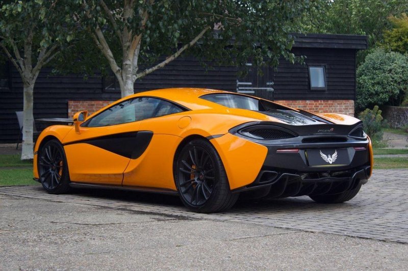 MCLAREN 570S