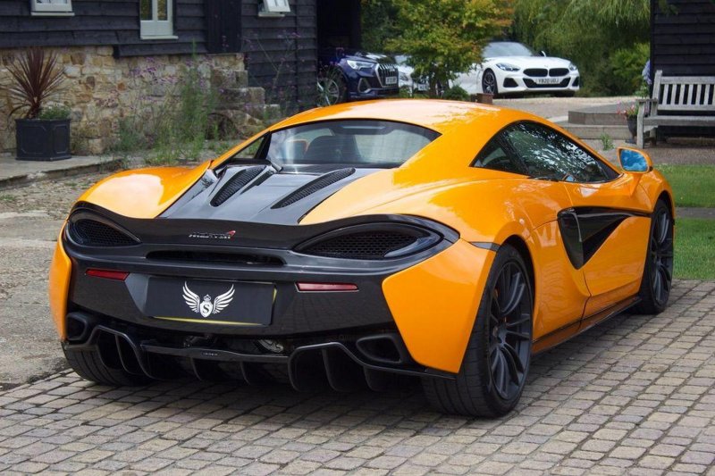MCLAREN 570S