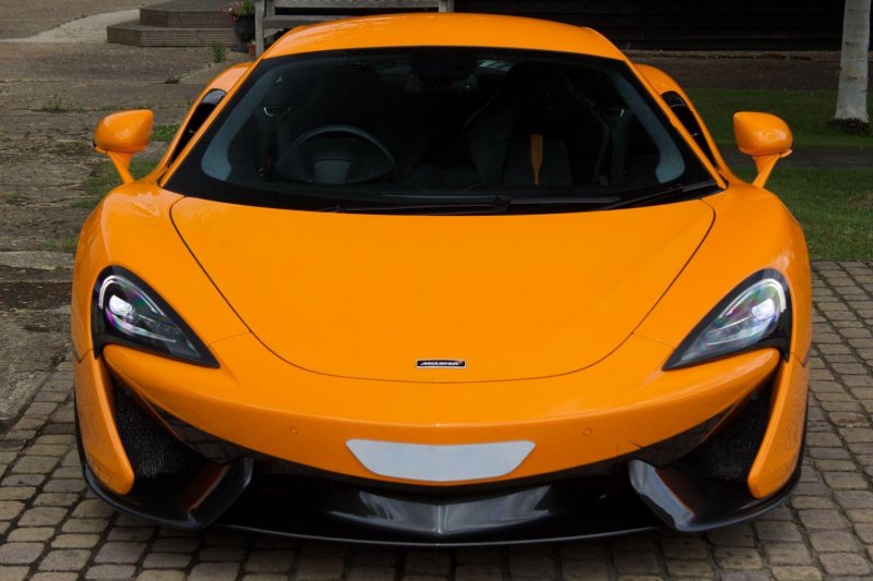 MCLAREN 570S