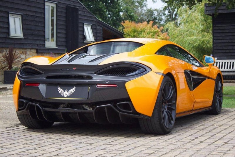 MCLAREN 570S