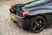 FERRARI 458