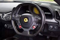FERRARI 458