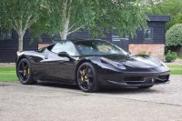 FERRARI 458