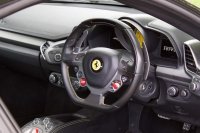FERRARI 458