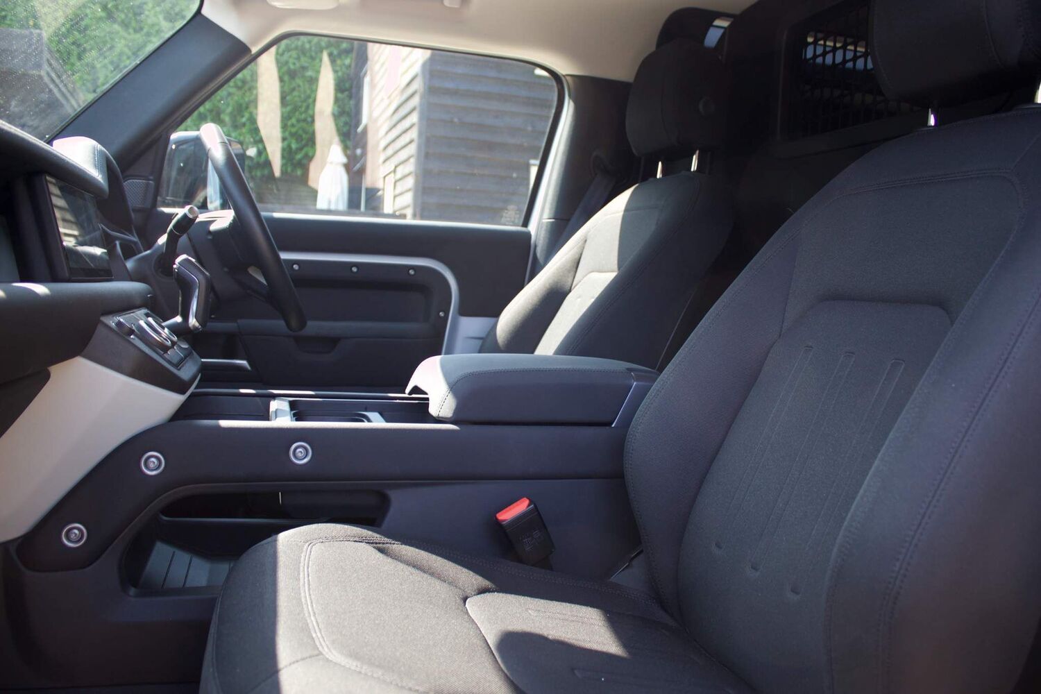 Used LAND ROVER DEFENDER 90 2021 Silver in East Grinstead, West Sussex