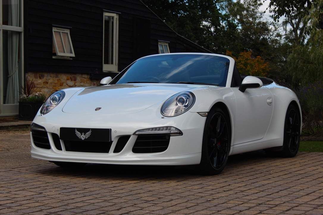 Used PORSCHE 911 2013 White in East Grinstead, West Sussex Sterling