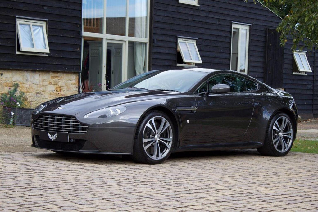 2009 Aston Martin Vantage
