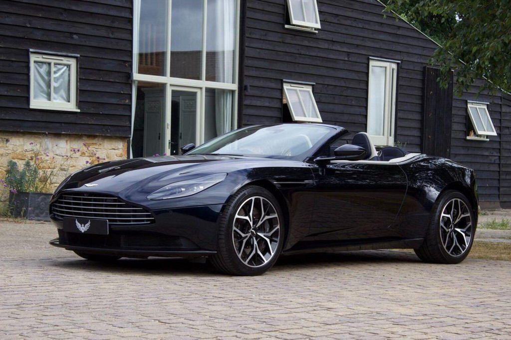 2020 Aston Martin Db11